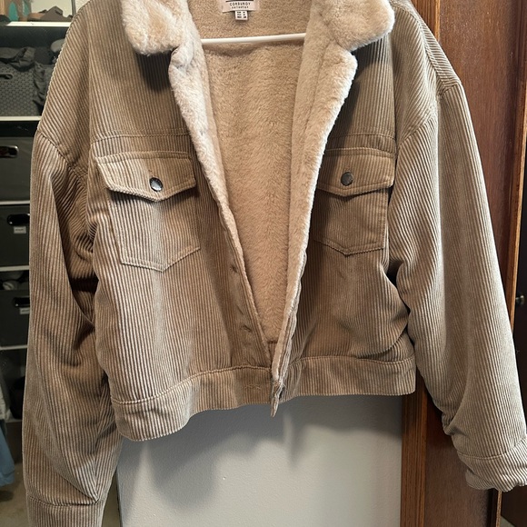 Jacket - Picture 2 of 4